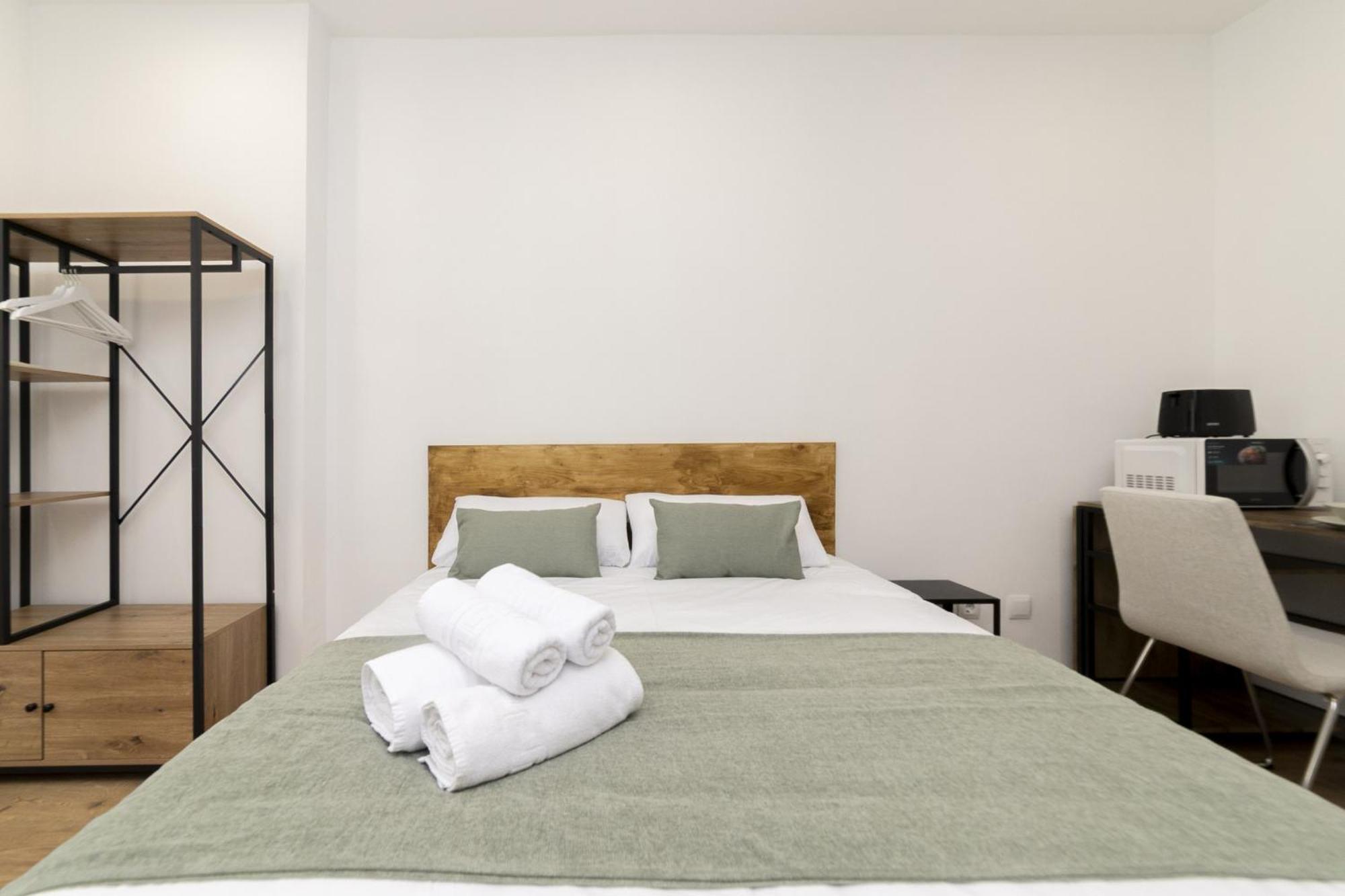 Luxury Iii - Ferga